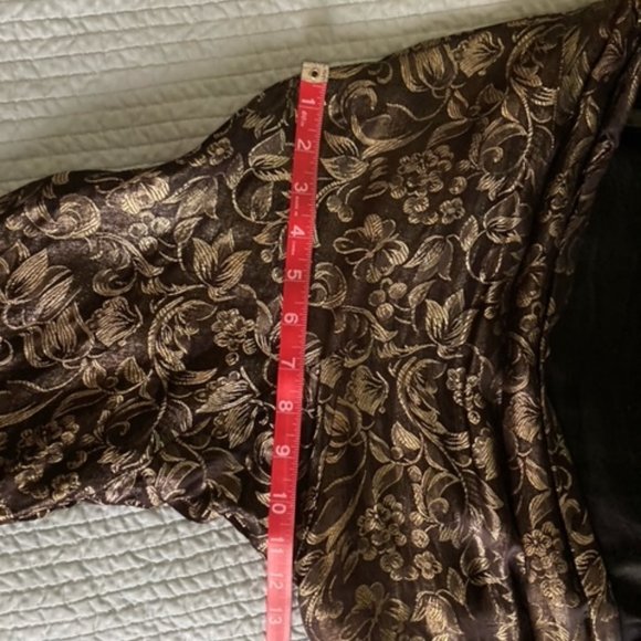 Vintage Brown and Gold Brocade Evening Coat - Picture 8 of 13